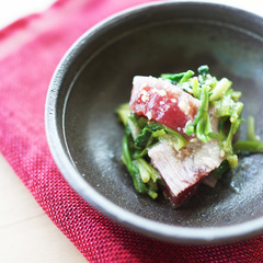 まぐろとセリの辛子味噌和え