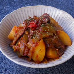 トマト肉じゃが