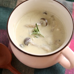 ささみとキノコの豆乳スープ