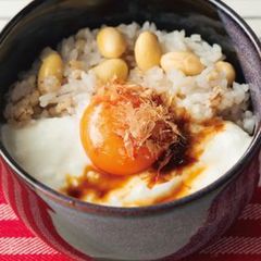 ヨーグルト三穀ご飯