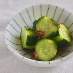 きゅうりの漬物 酢醤油味