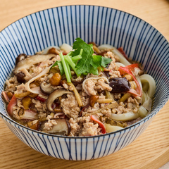 鶏ひき肉のきのこたっぷりあんかけうどん