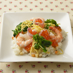 春のちらし寿司風どんぶり