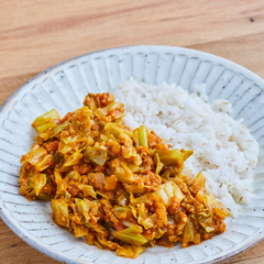 キャベツの無水キーマカレー