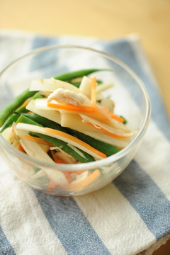 シャキシャキ根菜ごまサラダ