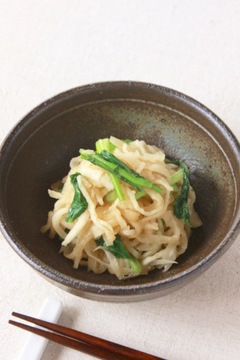 切り干し大根とかぶの葉の炒め煮