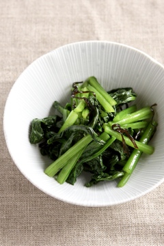 塩昆布とごま油と小松菜のおひたし