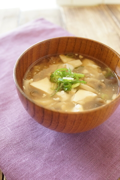 梅香る 豆腐とキノコのとろみスープ