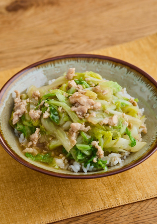 白菜のそぼろあんかけ丼