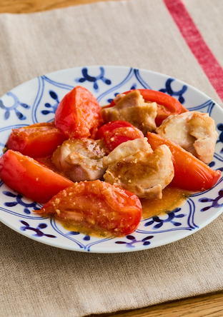 鶏肉とトマトのみそ炒め