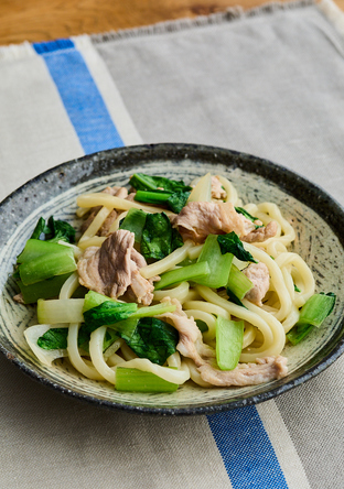 小松菜と豚肉の焼きうどん