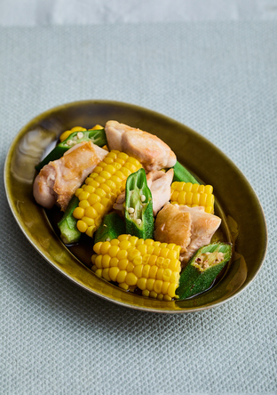 鶏肉ととうもろこしの甘辛炒め