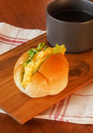 とろとろ スクランブルエッグロールサンド