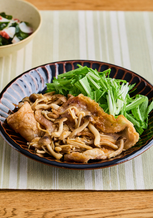 たっぷりきのこのしょうが焼き