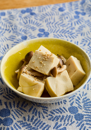 高野豆腐としめじのレンジ煮