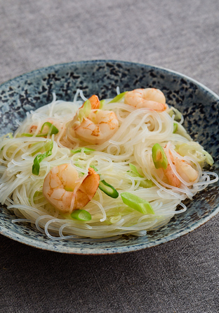 えびと長ねぎの塩焼きビーフン