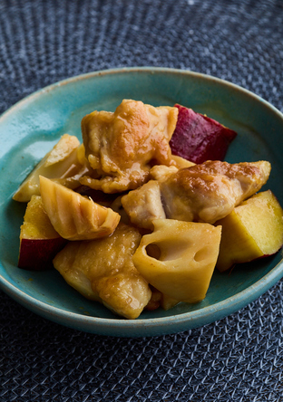 鶏肉とさつまいも、れんこんのさっぱり煮