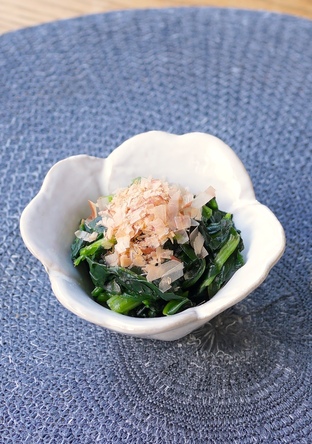 きほんの水だしで作る ほうれん草のお浸し