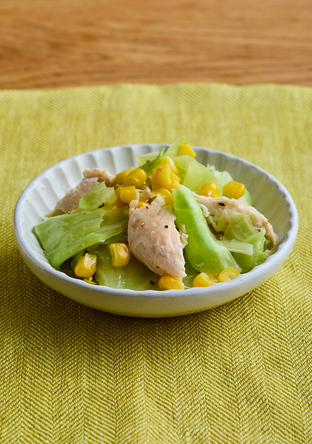 鶏ささ身とキャベツの塩バター蒸し