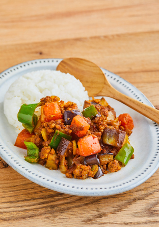 夏野菜のドライカレー