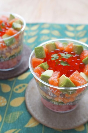 カップちらし寿司