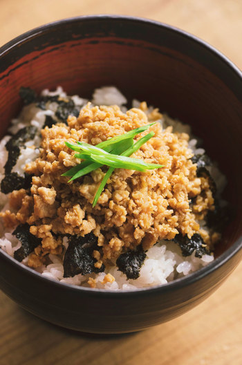 鶏そぼろ丼