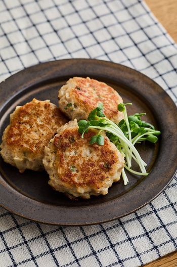 シャキッとれんこんの鶏つくね