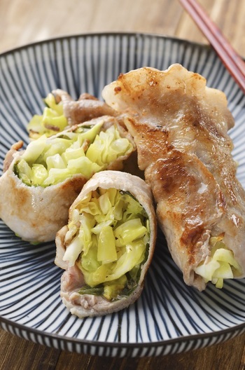 キャベツと青じその豚肉巻き