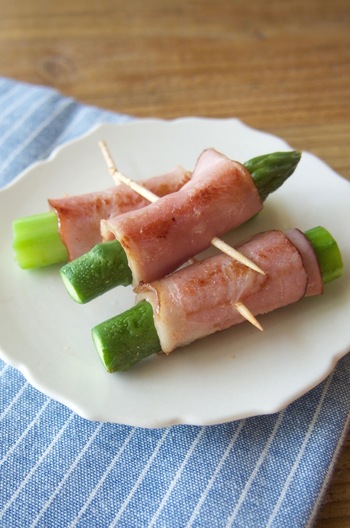 アスパラのベーコン巻き