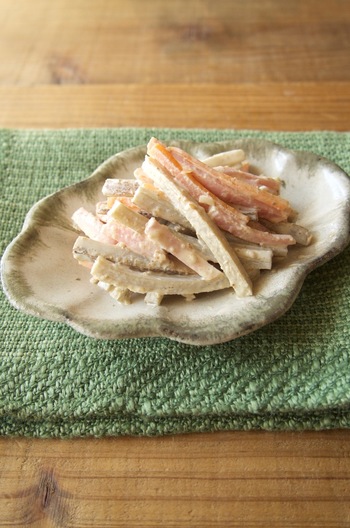 ごぼうとにんじんのマヨサラダ