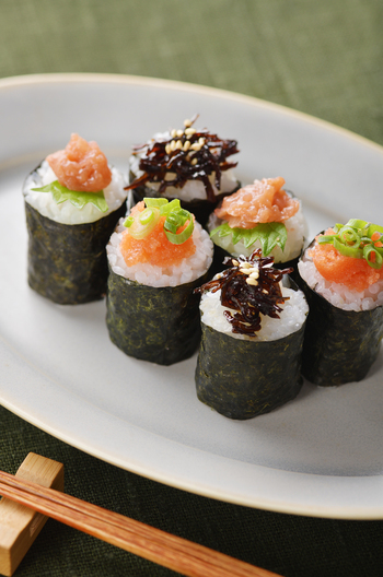 好みの具で ひと口彩り細巻き