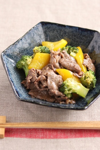 牛肉とブロッコリーのオイスターソース炒め