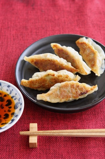 肉汁たっぷり焼き餃子