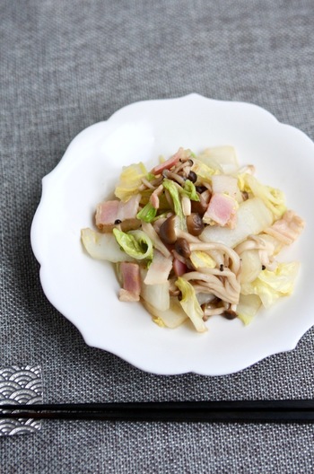 白菜としめじのレンチン蒸し