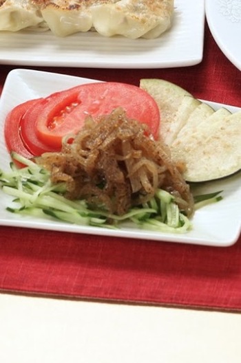 水ナス、トマト、クラゲの前菜盛り合わせ