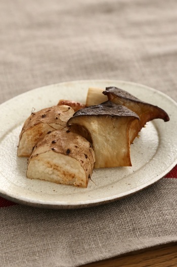焼き長いもとエリンギの山椒塩