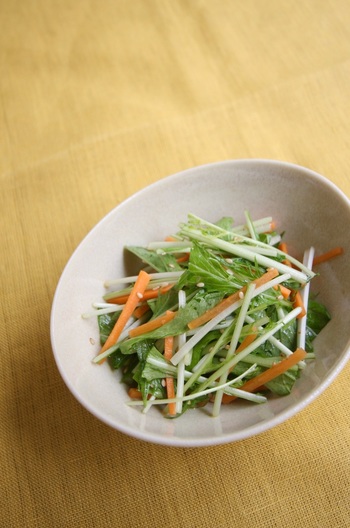 水菜とにんじんの中華あえ