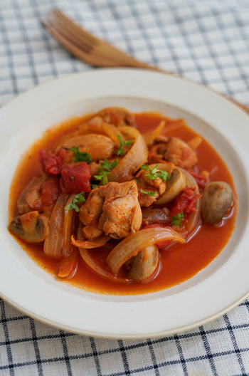 ちょっとイタリアン鶏モモ肉のトマト煮込み