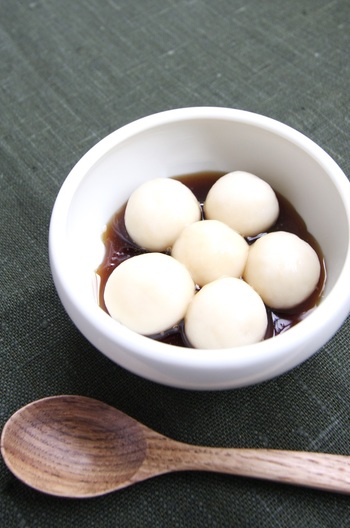 豆腐白玉の黒みつがけ