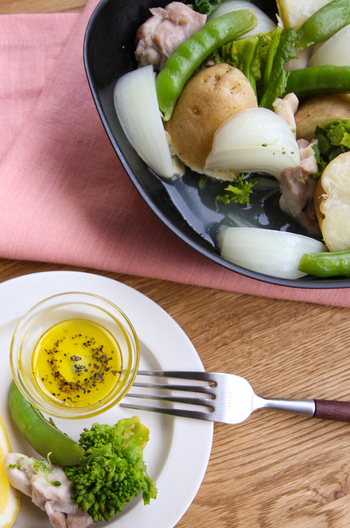 鶏肉と春野菜の蒸し鍋