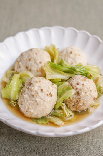 つくねと春キャベツの山椒煮