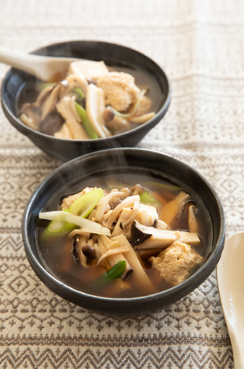 鶏団子ときのこ汁