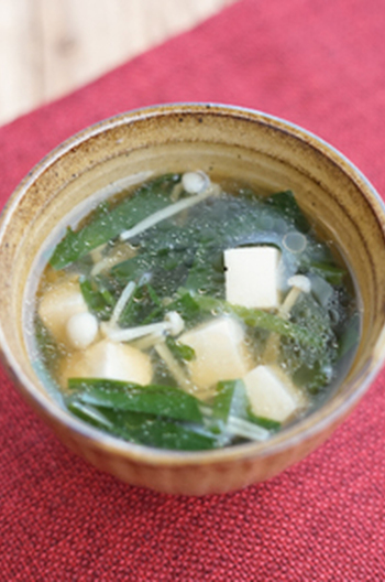 にらと豆腐のしょうがスープ