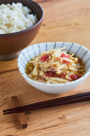 梅風味の自家製なめたけ