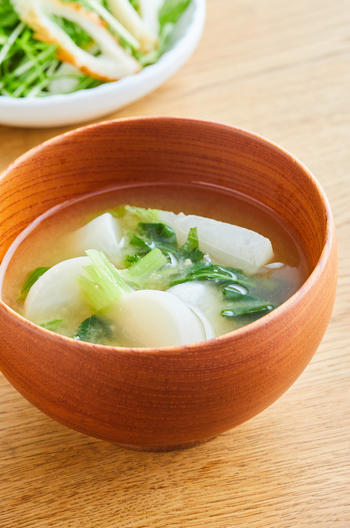 葉までまるごと かぶのみそ汁
