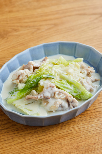 豚肉とキャベツのミルク煮