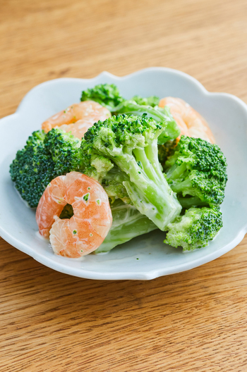 冷凍食材で ブロッコリーとえびのサラダ