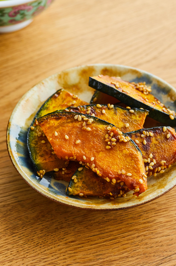 かぼちゃの甘辛ごま焼き