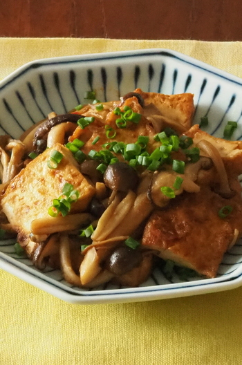 厚揚げときのこのピリ辛みそ炒め