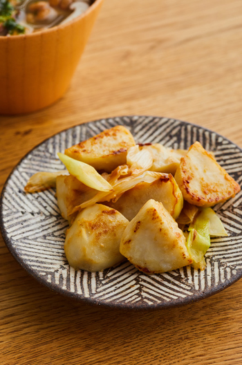 里いもと長ねぎのみそバター焼き